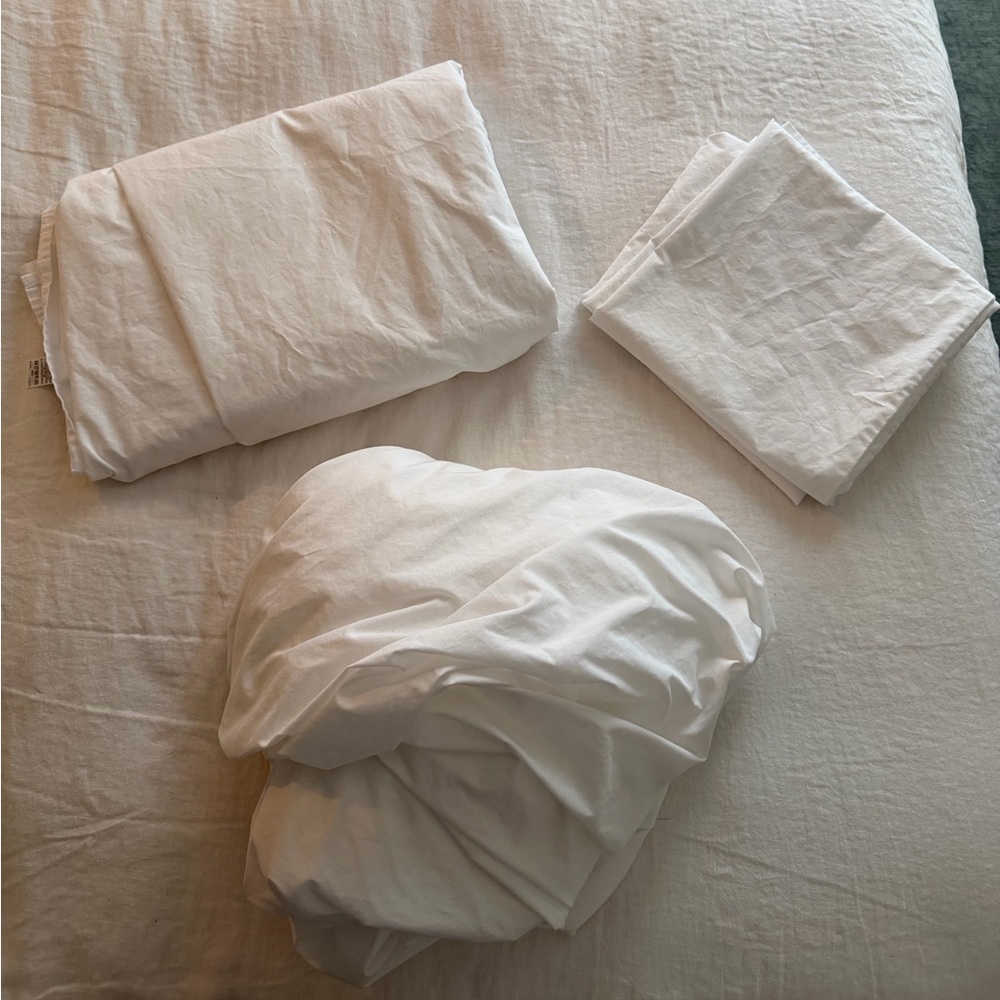 LL Bean Pima Percale 100% cotton white king sized sheet set
